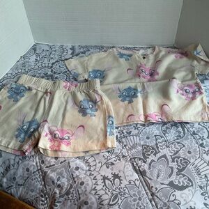 Disney Boxlunch Lilo & Stitch Shorts Set